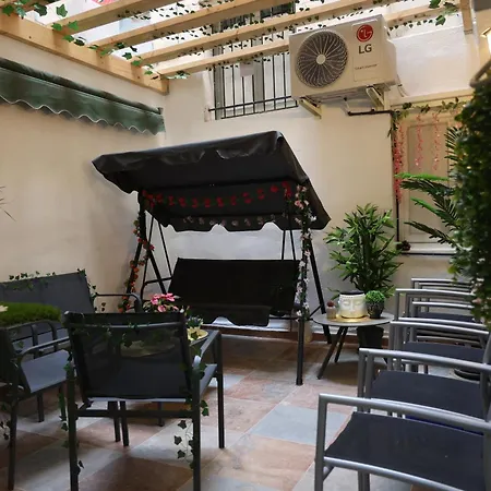 Alicantan Vital Experience منزل للإقامة